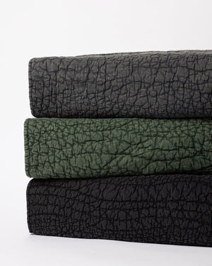 Slade Quilt- Asphalt