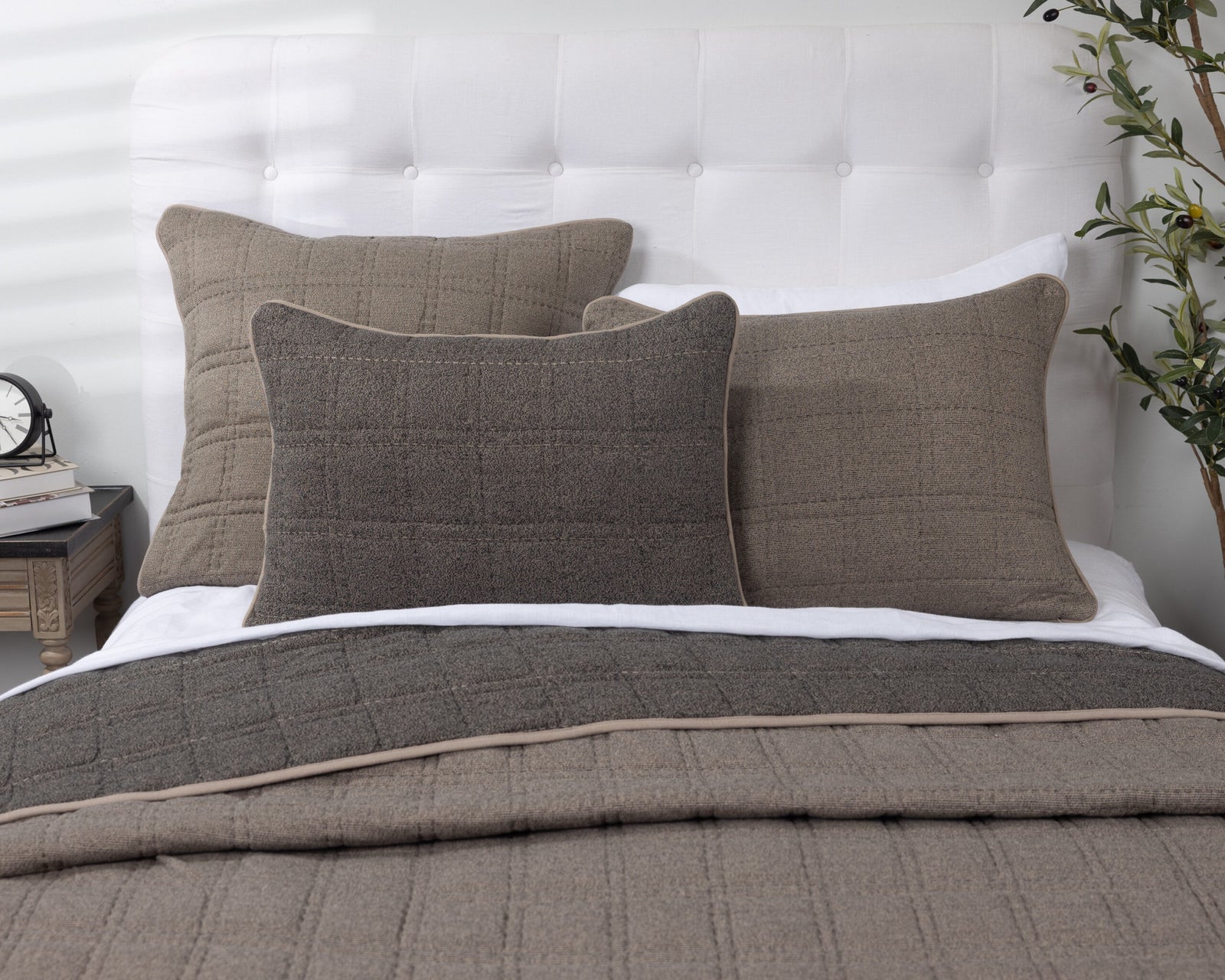 Fletcher Quilt, Granite