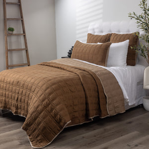 Fletcher Quilt, Saddle