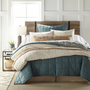 Spencer Quilt, Mineral