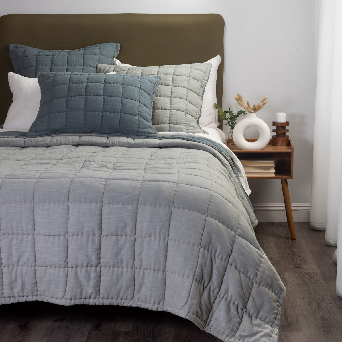 Spencer Quilt, Mineral