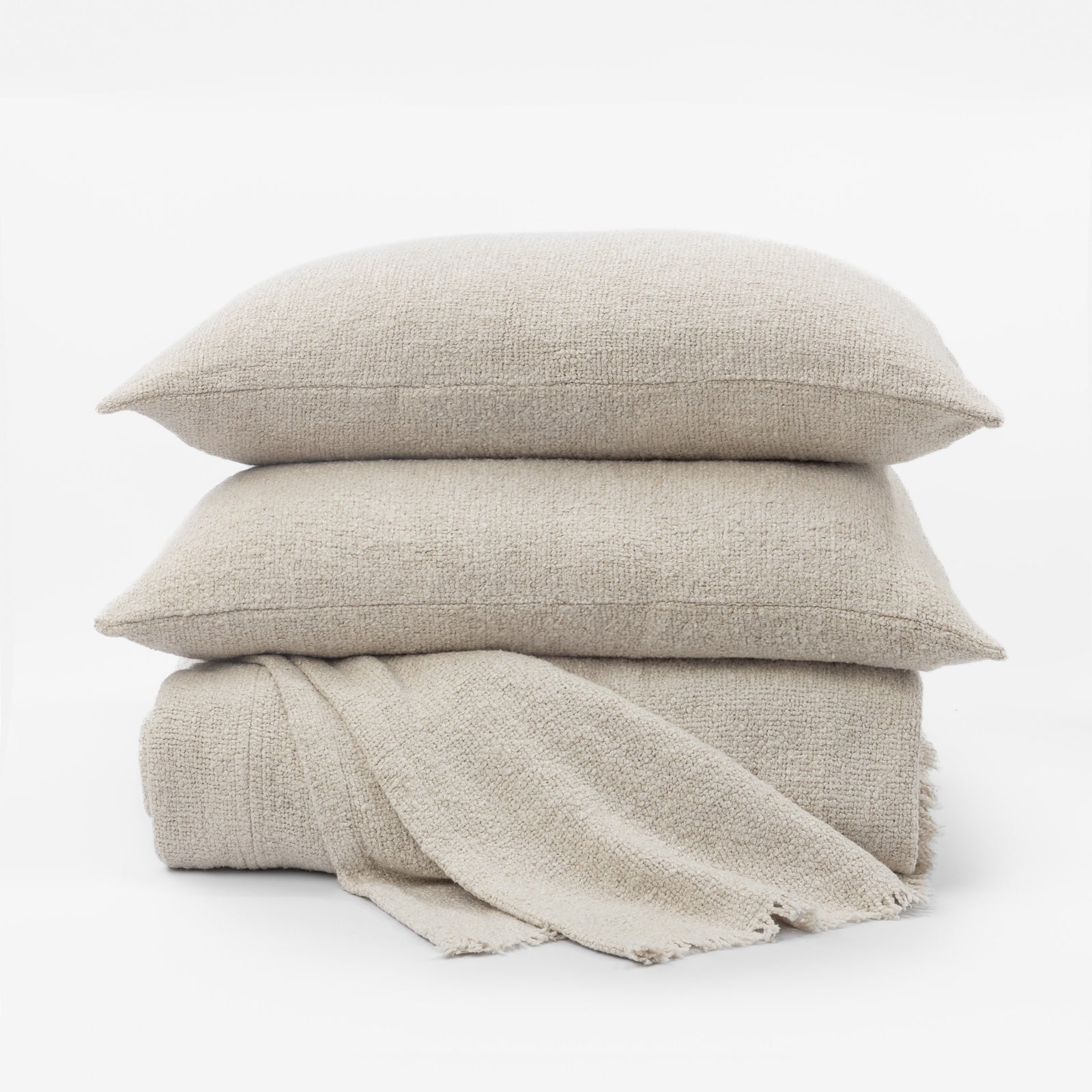 Andrea Coverlet, Ivory