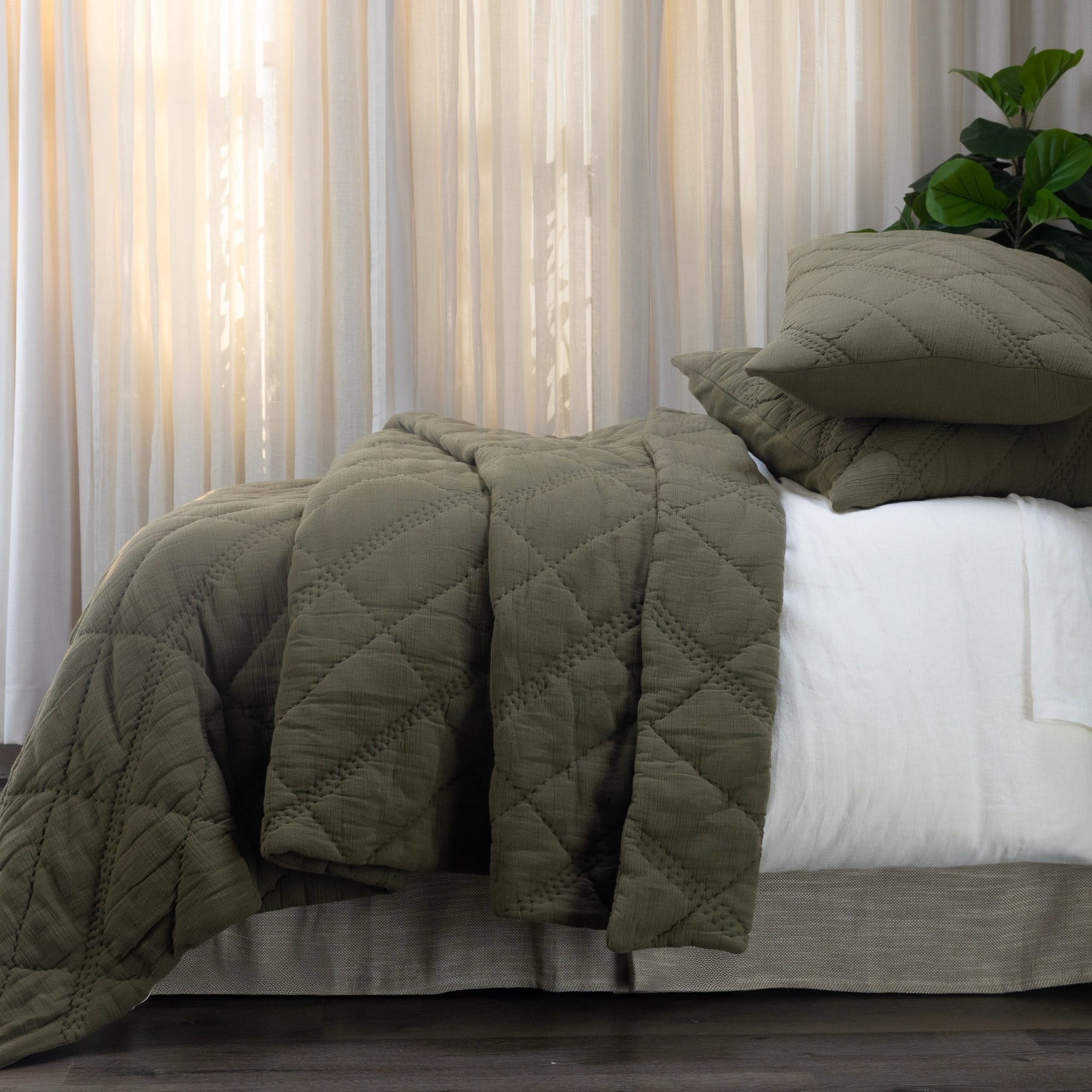 Bleeker Quilt, Laurel