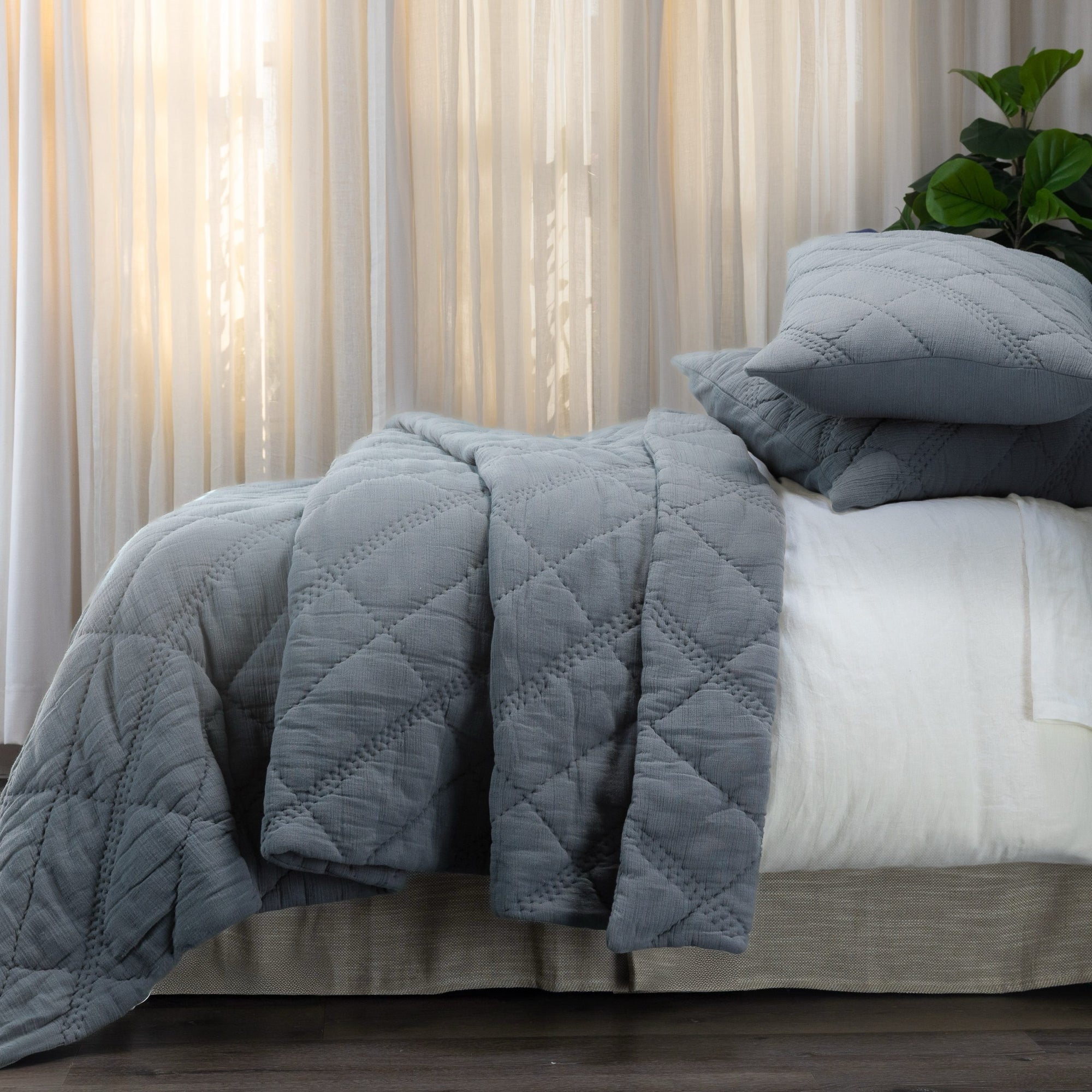Bleeker Quilt, Mineral