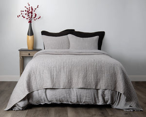 Catalina Linen Quilt, Grey Chambray