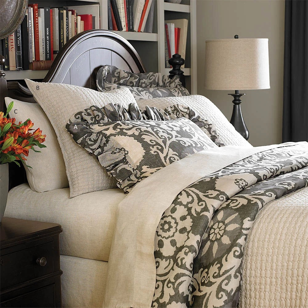 Catalina Linen Quilt, Natural