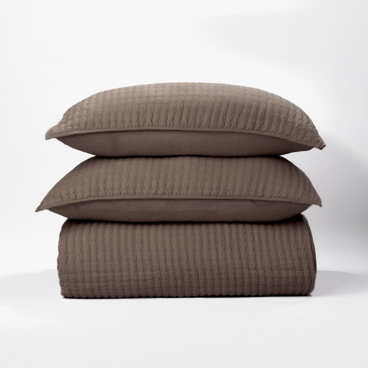 Catalina Linen Quilt, Walnut Brown