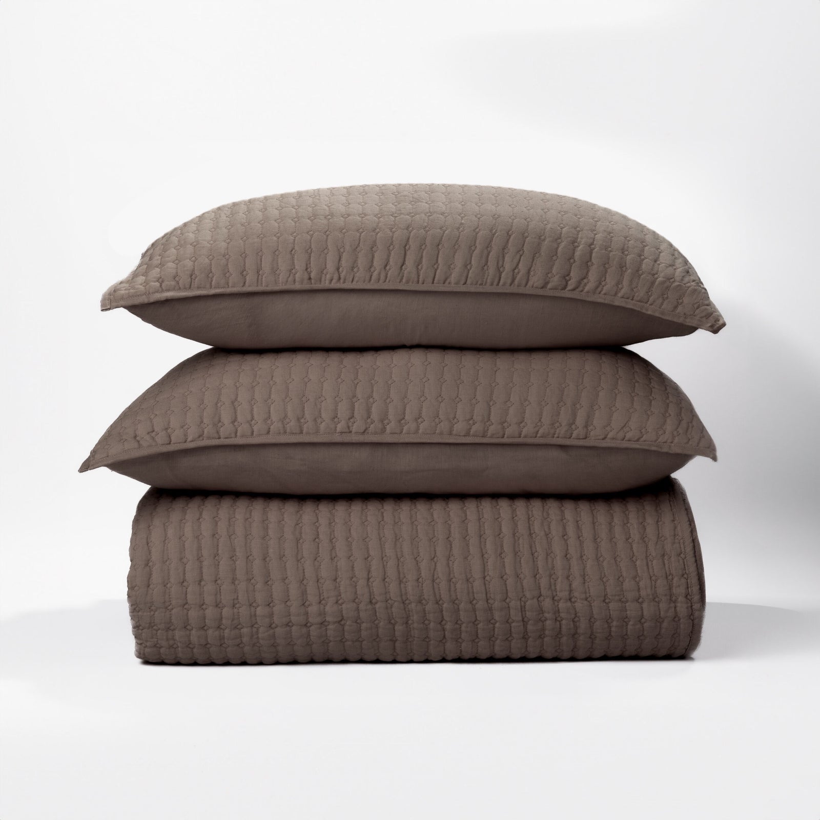 Catalina Linen Quilt, Walnut Brown