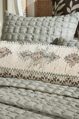 Claudia Quilt, Cypress