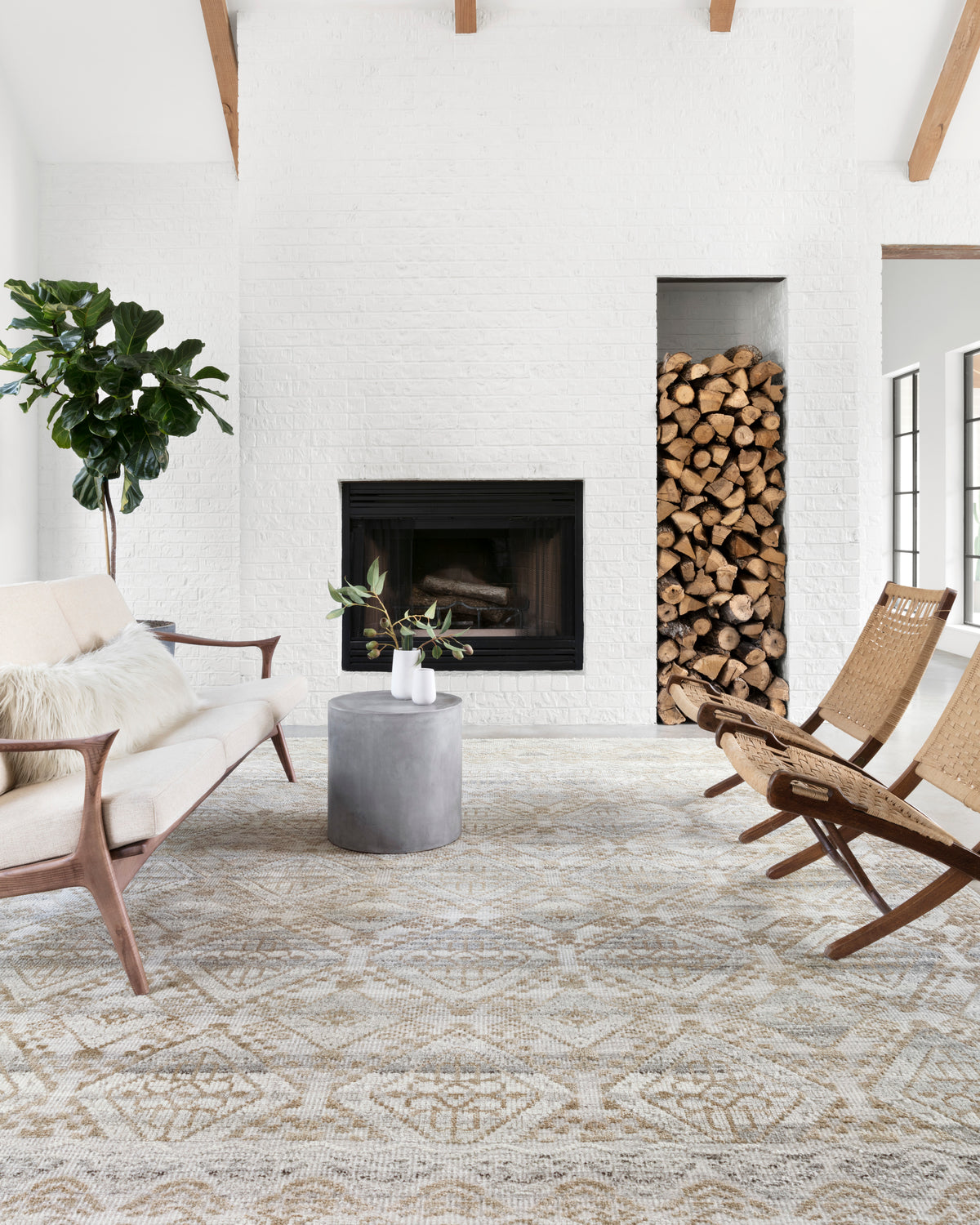 Idris - 01 Granite / Sand