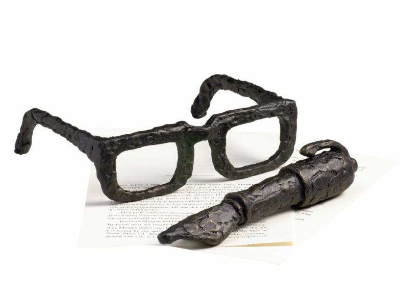 Sculptured Spectacles