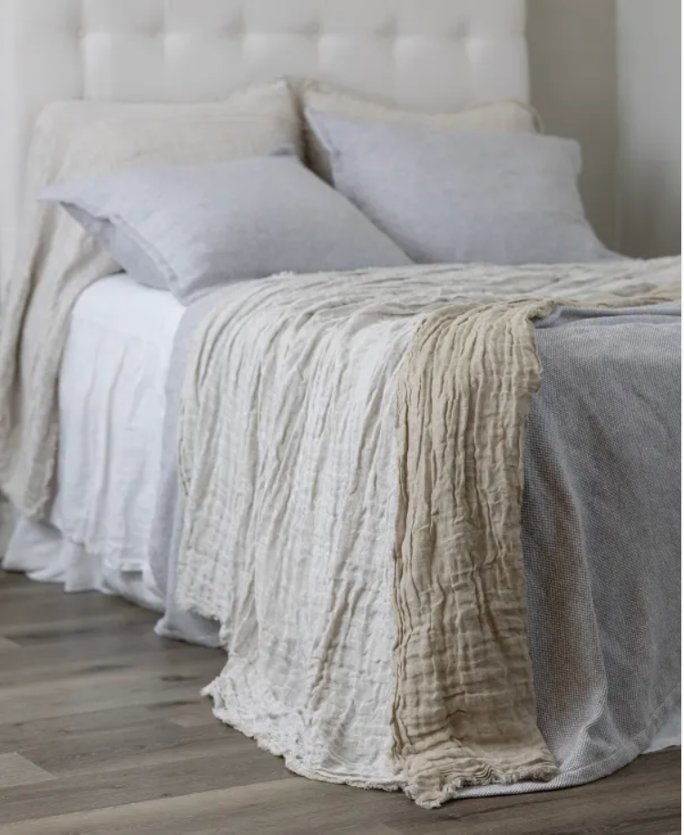 Kent Linen Bedspread- White/Natural