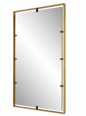 Egon Mirror, Gold