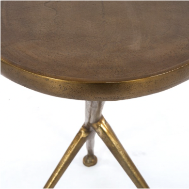 Schmidt Accent Table